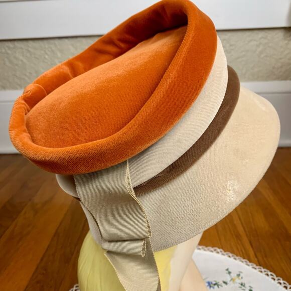 Vintage Brown, Tan & Orange Velvet Cloche Hat Cloche Bucket Hat, Pill Box Hat - Picture 3 of 16